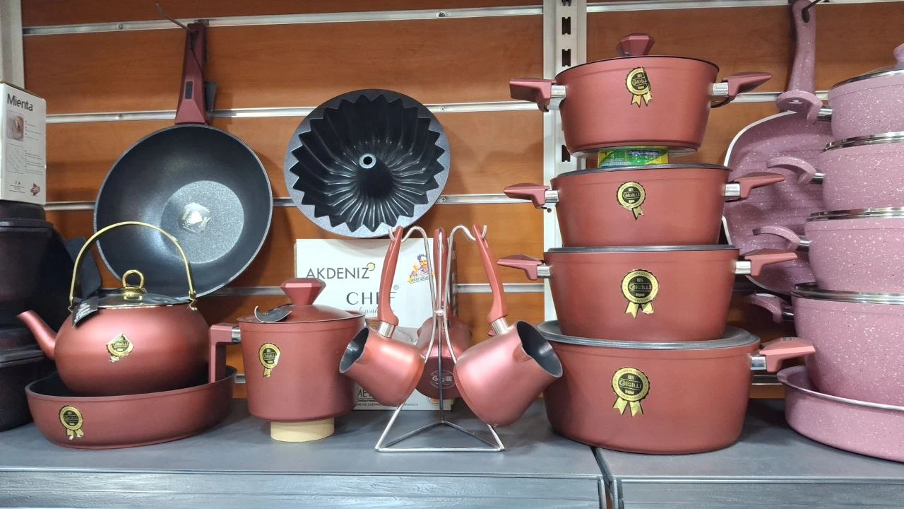 cookware set
